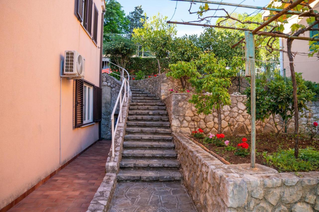 Apartment Stella Marina Rabac Buitenkant foto